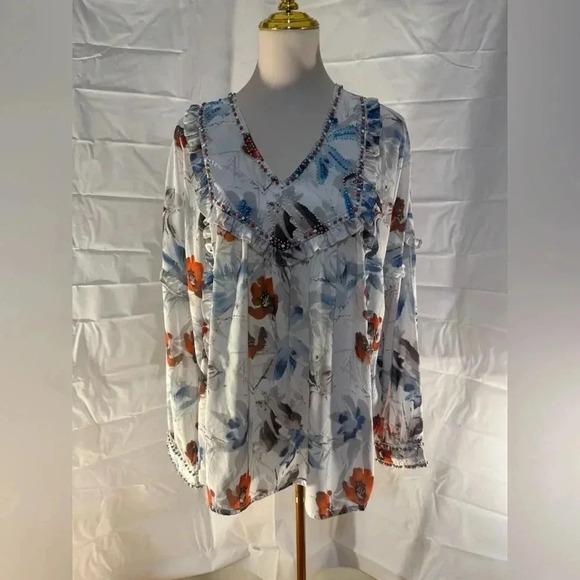 Moda Luxe Blue and White Floral V-Neck Bishop Sleeve Blouse - Picture 2 of 7